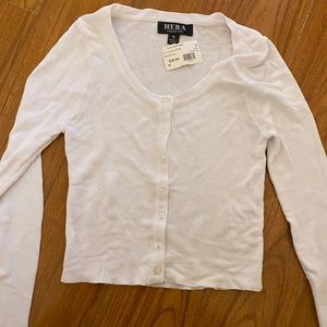 White sweater long sleeve cardigan cropped